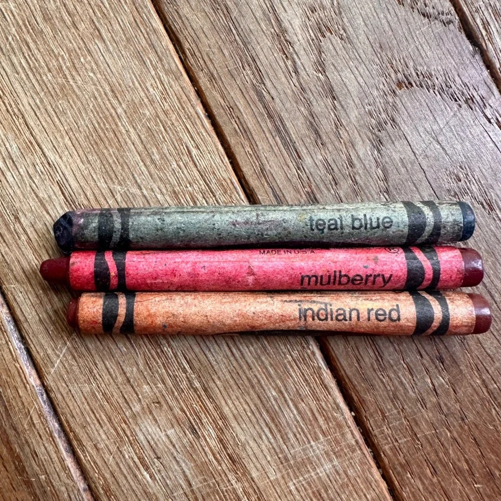 Retired Crayola Crayons Lot Indian Red, Mulberry, Teal Blue – Binney & Smith USA